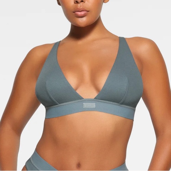 Skims cotton rib plunge bralette - Picture 2 of 5